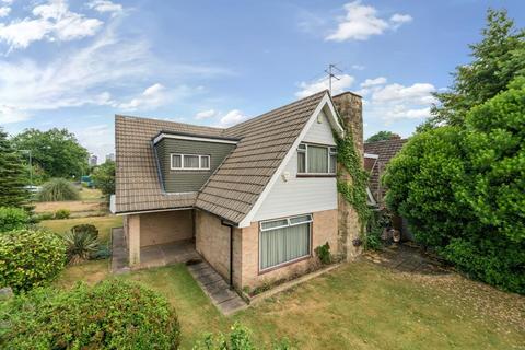 22 Nursery Road, Sunbury-on-thames, TW16 6LB