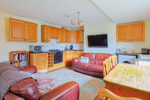 16 Beech Road, Sowerby Bridge, HX6 2LE