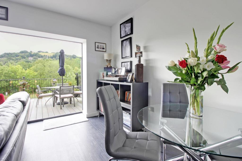 Open Plan Reception Room