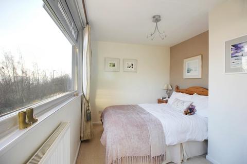 5 Steps Lane, Sowerby Bridge, HX6 2JH