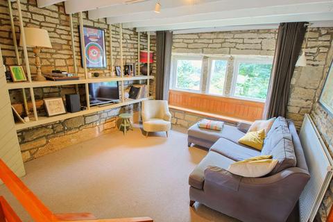 4 Towngate, Heptonstall, Hebden Bridge, HX7 7LW