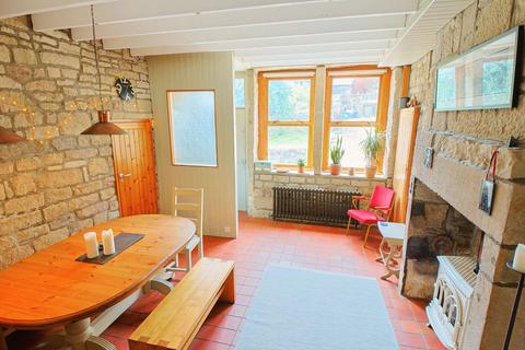 4 Towngate, Heptonstall, Hebden Bridge, HX7 7LW