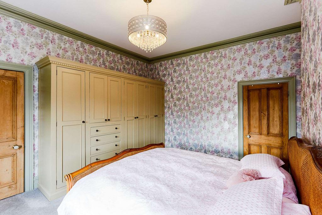 Bedroom 1 (Double with Ensuite)