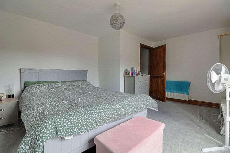 Bedroom 1 (Double)