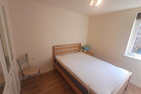 2 bedroom flat to rent, Mitchell Street, Leith, Edinburgh, EH6