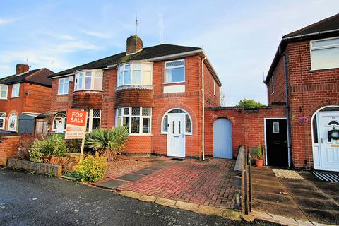 3 bedroom semi-detached house for sale - Fairbourne Road, Braunstone Town, LE3