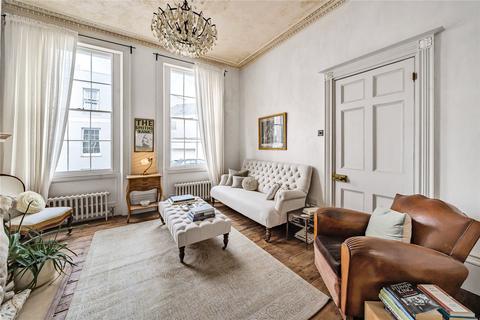 8 Albert Place, Cheltenham, GL52 2HW