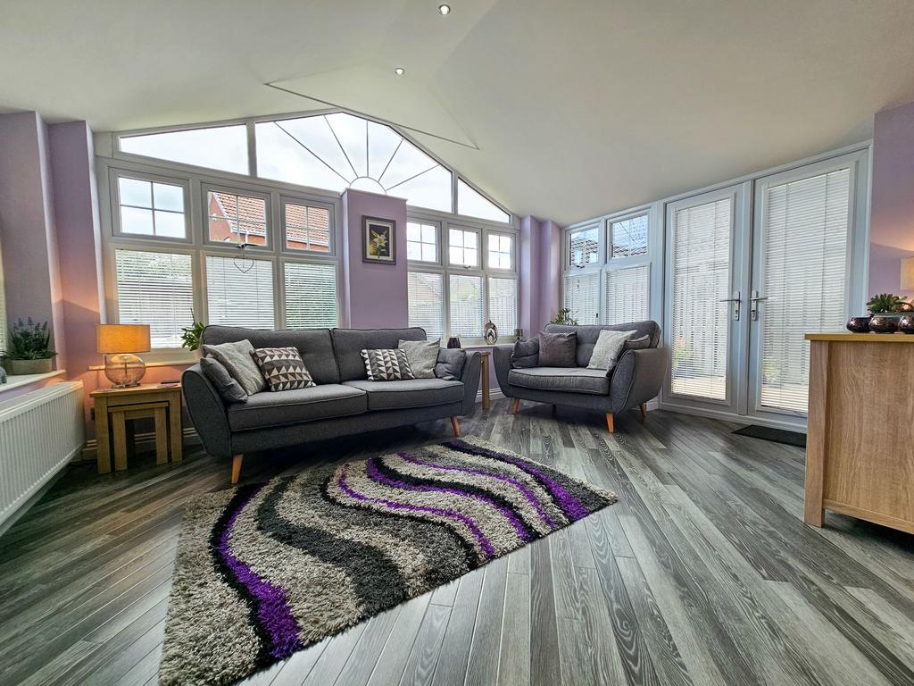 Berkeley Close, Boldon Colliery 4 bed detached house for sale £350,000