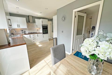14 Hazel Drive, Hollywood, Birmingham, B47 5RJ