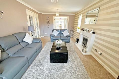 14 Hazel Drive, Hollywood, Birmingham, B47 5RJ