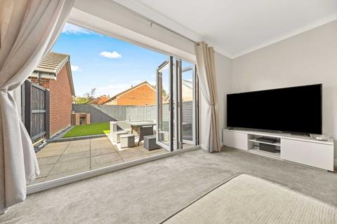8 Millard Way, East Ardsley, Wakefield, WF3 2EA