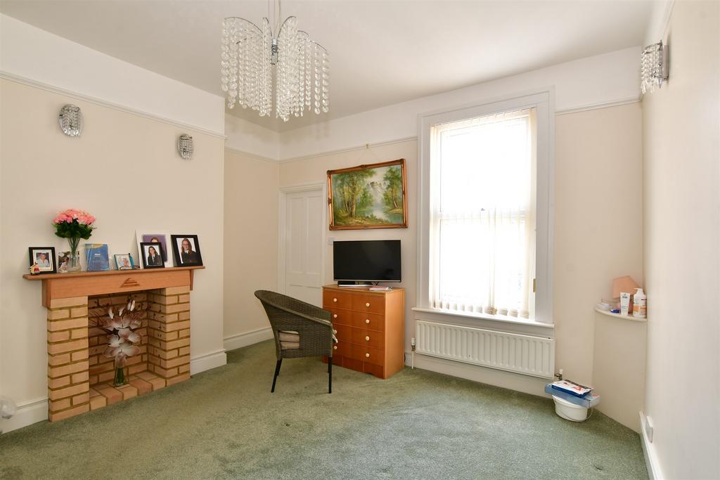 Holmside, Gillingham, Kent 3 bed terraced house for sale £325,000