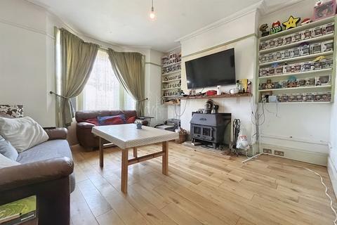 60 Ashley Road, Bournemouth, BH1 4LL