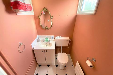36 Binbrook Way, Grimsby, DN37 9AS