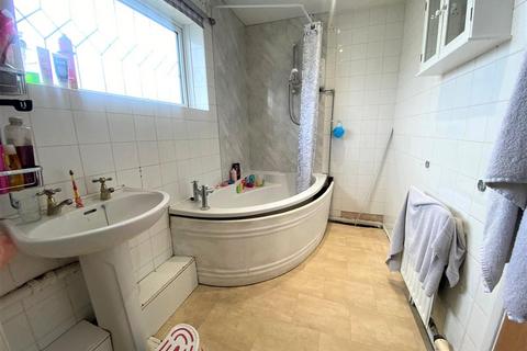 36 Binbrook Way, Grimsby, DN37 9AS