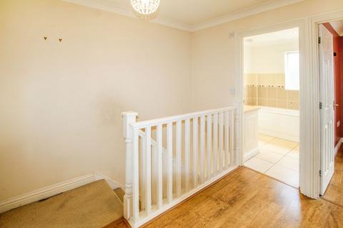 2a Chichester Close, Ashford, TN23 4QB