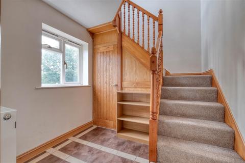 222 Studley Road, Redditch, B98 7HL