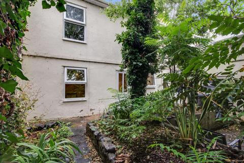 6 Bear Street, Barnstaple, EX32 7BU