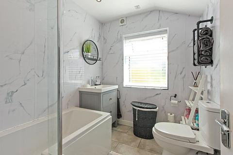 3 bedroom end of terrace house for sale, Wellwinch Road, Sittingbourne, Kent, ME10