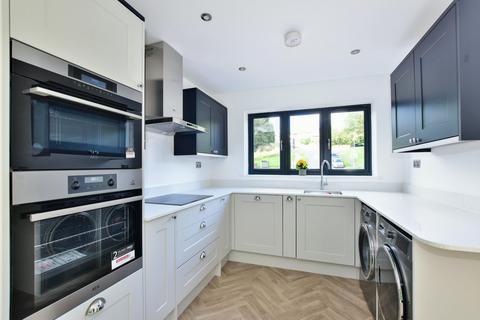 4 bedroom detached house for sale, Waterside, Chesham, Buckinghamshire, HP5