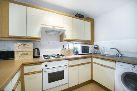 1 bedroom apartment to rent, Sceptre Road, Bethnal Green, London, E2