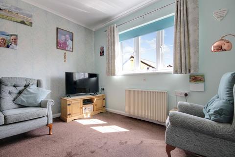 2 bedroom flat for sale, Alexandra Court, Barnstaple EX32
