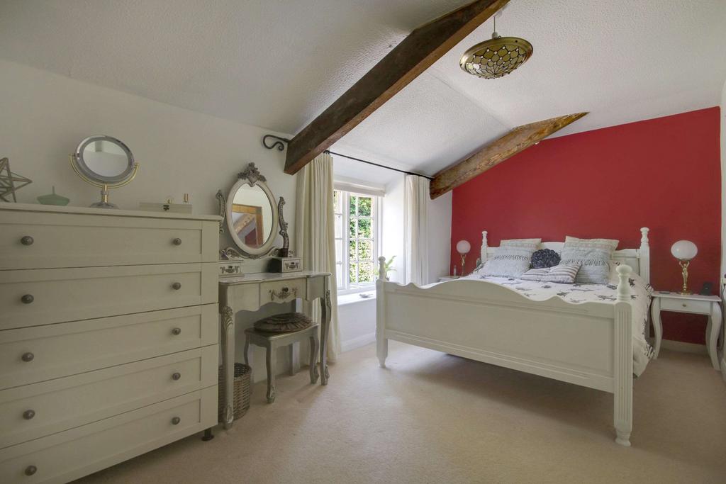 Bedroom 1 (Double)
