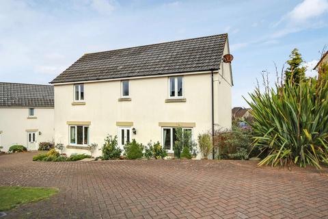 23 Culm Close, Bideford, EX39 4AX