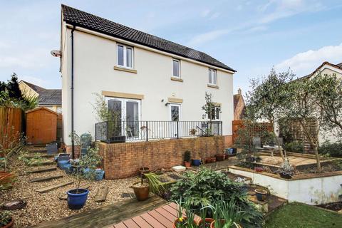 23 Culm Close, Bideford, EX39 4AX