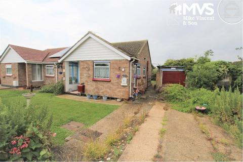 9 Brading Avenue, Clacton-on-sea, CO15 4PA