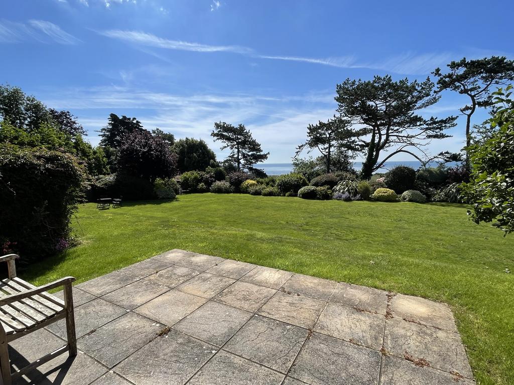 Exmouth EX8 3 bed ground floor flat for sale £825,000