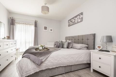 1 bedroom apartment for sale, Magnolia House, Sunbury-On-Thames