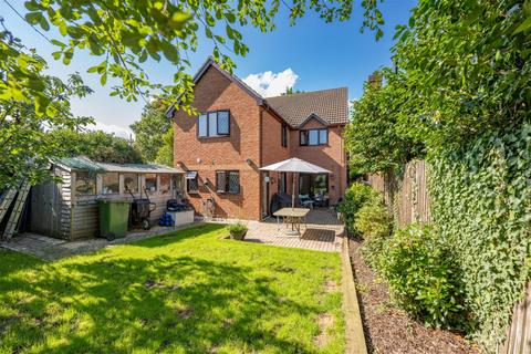 6 bedroom detached house for sale, Chalice Court, Southampton SO30