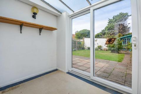 4 bedroom semi-detached bungalow for sale - Botany Road, Broadstairs