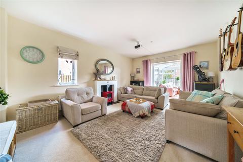 5 Ark Royal Avenue, Exeter, EX2 7GP