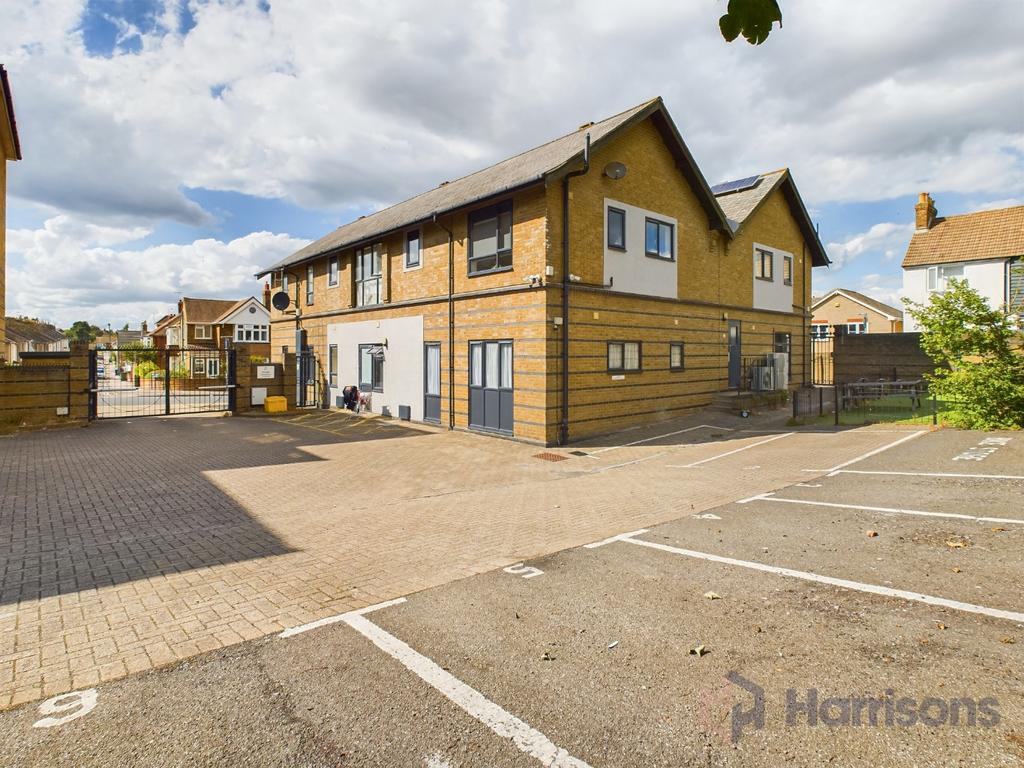 Excelsior House, Ufton Lane, Sittingbourne, Kent, ME10 1 bed flat for
