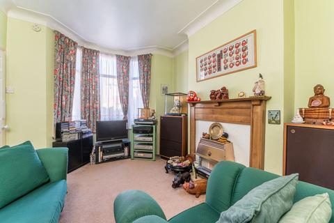 2 bedroom detached house for sale - Dunstans Road,  East Dulwich, SE22