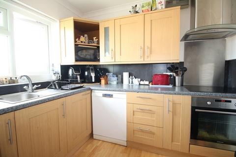 36 Castle View, Westbury, BA13 3HR