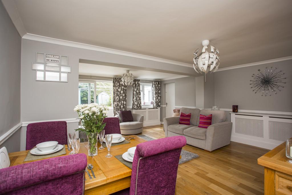 Nortons Way, Five Oak Green 3 bed semidetached house for sale £460,000