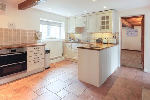 4 bedroom detached house for sale, Docking