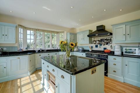 5 bedroom detached house for sale, Brundall