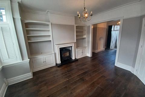 4 bedroom terraced house to rent, Harman Road, Sutton Coldfield, West Midlands, B72