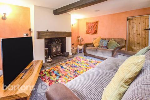 23 Hill Side, Thorpe Hesley, Rotherham, S61 2QB