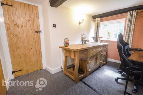 23 Hill Side, Thorpe Hesley, Rotherham, S61 2QB
