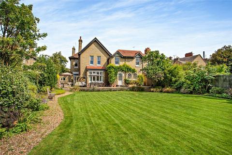 93 Thorpe Road, Peterborough, PE3 6JQ