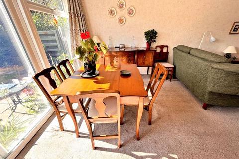 87 Avery Road, Sutton Coldfield, B73 6QF