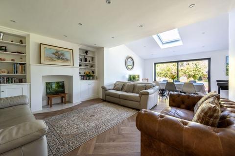Woodside Forest Road, Effingham Junction, Leatherhead, KT24 5HL