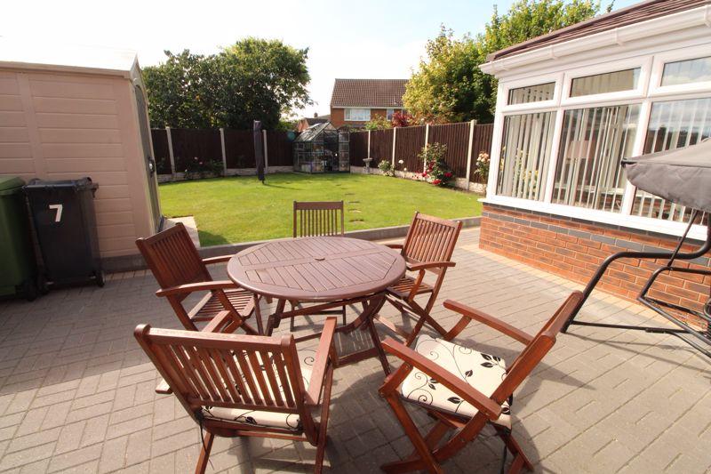 Bulrush Close, Brownhills, Walsall... 4 bed detached house for sale £