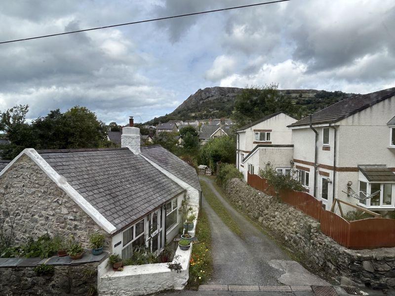 Nant Y Felin Road, Llanfairfechan 3 bed cottage for sale £289,000
