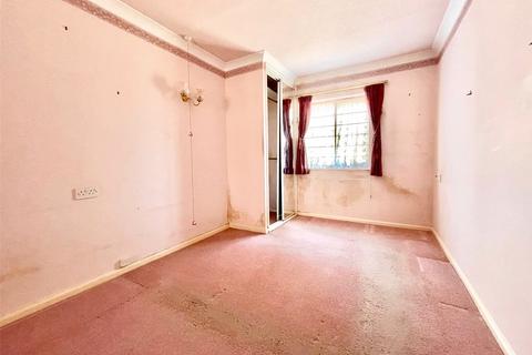 1 bedroom apartment for sale, Wannock Road, Eastbourne, East Sussex, BN22